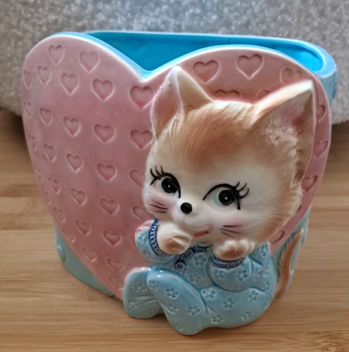 Vintage kitsch ginger big eye - kitsch,