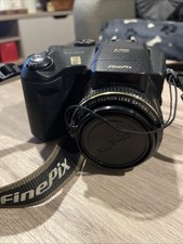 Fujifilm FinePix S7000 Digital