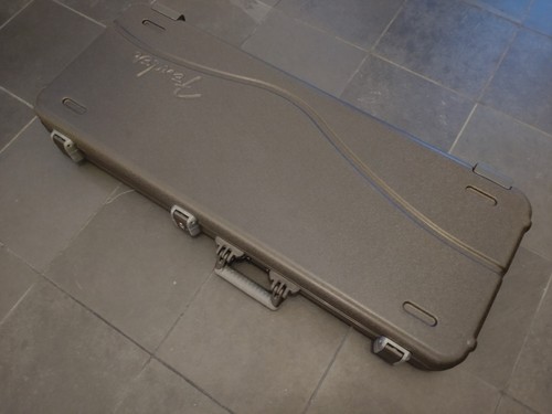 Fender deluxe moulded molded - fender,