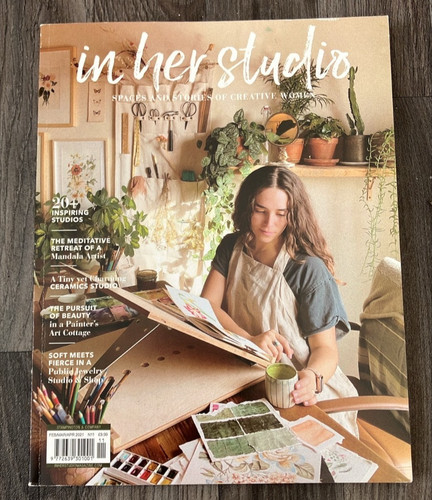 Her studio magazine - in,