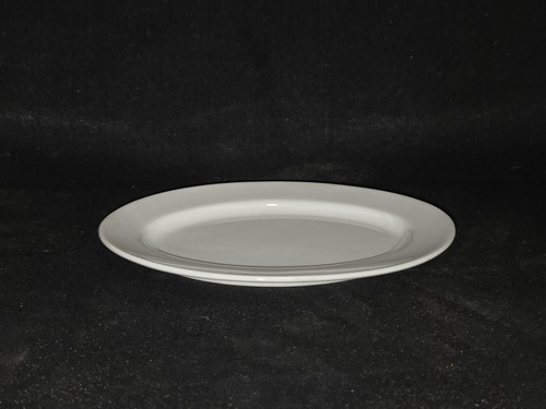 Oval plate 9 inch - oval,