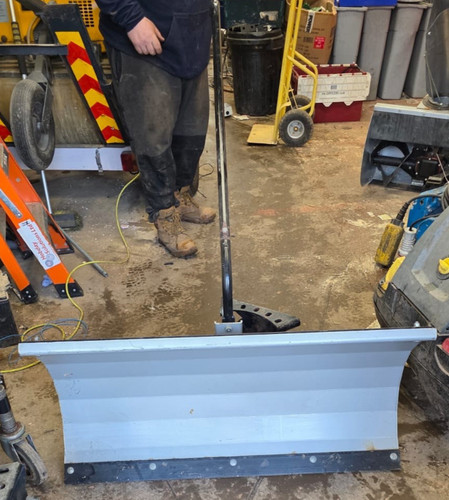 Tracmaster snow plough - snow,