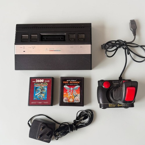 Atari 2600 console - console, bundle
