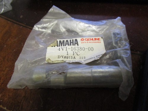 Yamaha oem push lever new - oem,