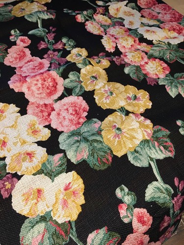 Sanderson hollyhocks ebony - hollyhocks,