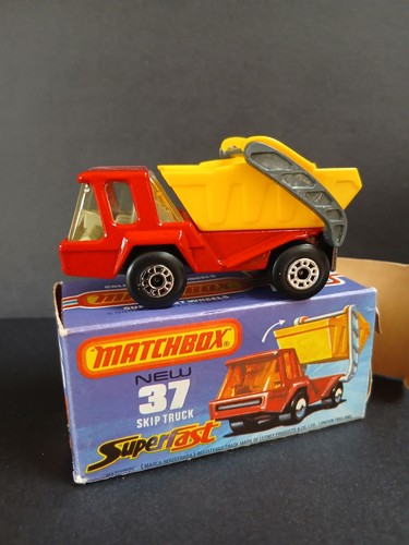 Matchbox skip truck - matchbox, truck.