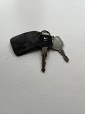 VINTAGE LEYLAND CAR KEYS