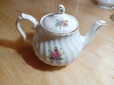 Vintage Sadler Swirl Floral
