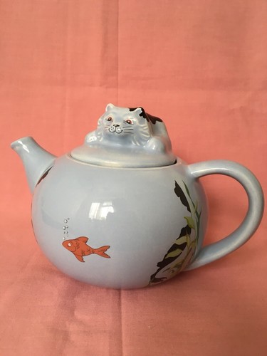Wade whimsical teapots - teapots, feline