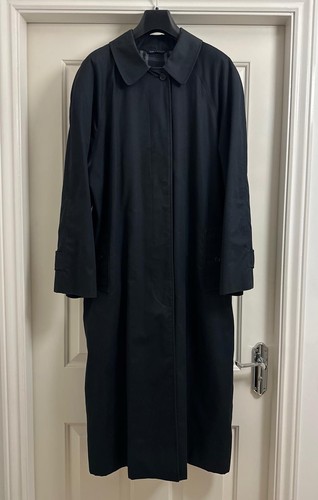 Vintage burberry navy coat - vintage,