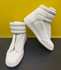 MAISON MARTIN MARGIELA Future