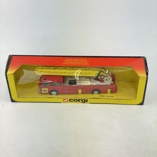 Boxed corgi 1120 - dennis, fire