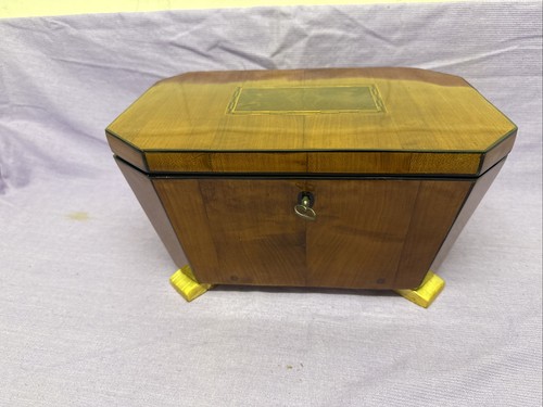 Biedermeier casket octagonal