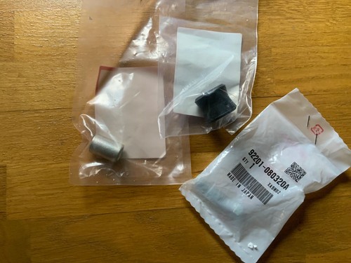 Honda lead scv100 rear shock - lead,
