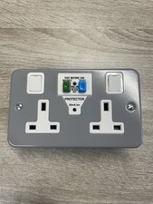 Volex 13A 2 Gang Double Pole