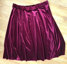 26e Marks & Spencer skirt 20