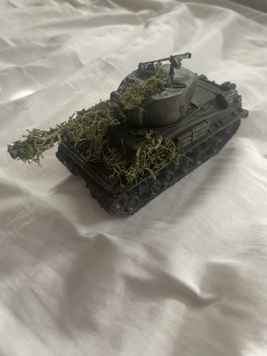 Warlord games m4a3e8 sherman - games,
