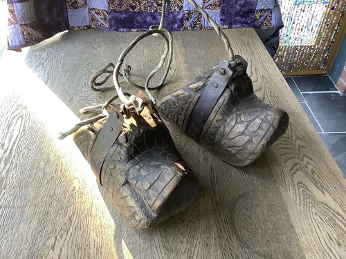 Vintage pair hand carved - pair,