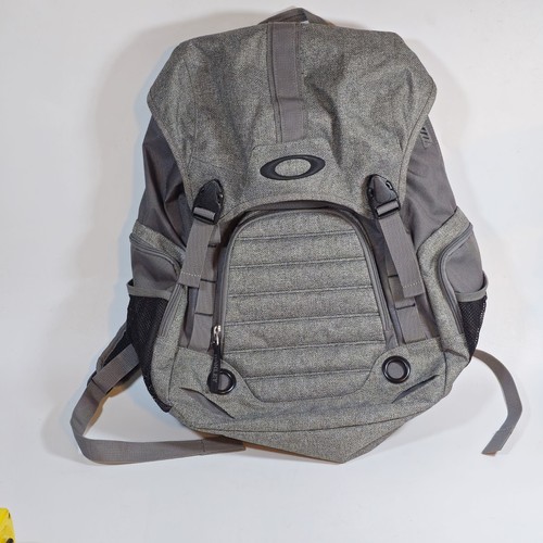 Oakley backpack 14 - oakley, 18"