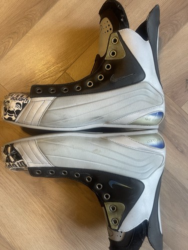 Nike bauer quest ice skates - is,