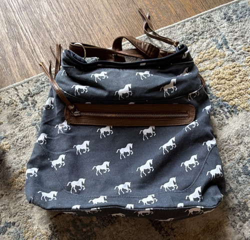 Women horse print - women’s,