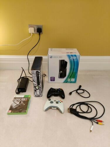 New xbox 360 - console, monster