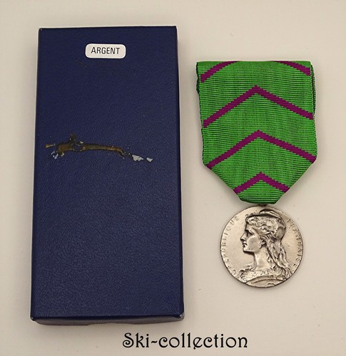 Honor medal the prison - honor, of
