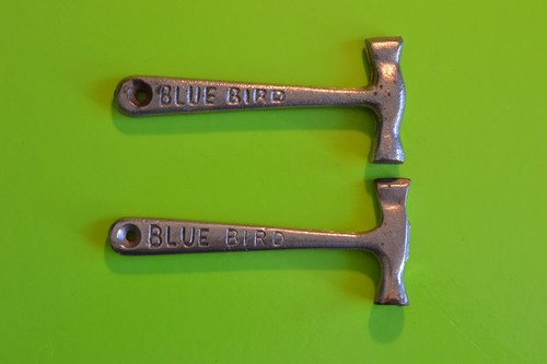 Blue bird toffee - blue,