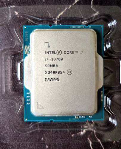 Intel core 13700 processor - i7-13700,