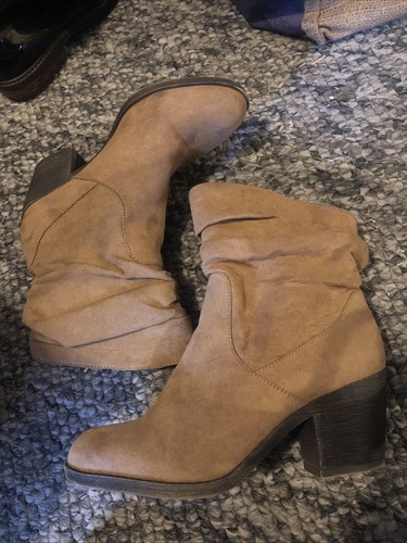 Rocket dog boots - dog, sassily