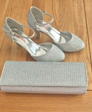 Sparkly crystal shoes size 3