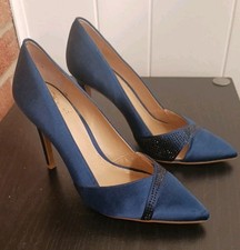 Vince Camuto Women's 4"