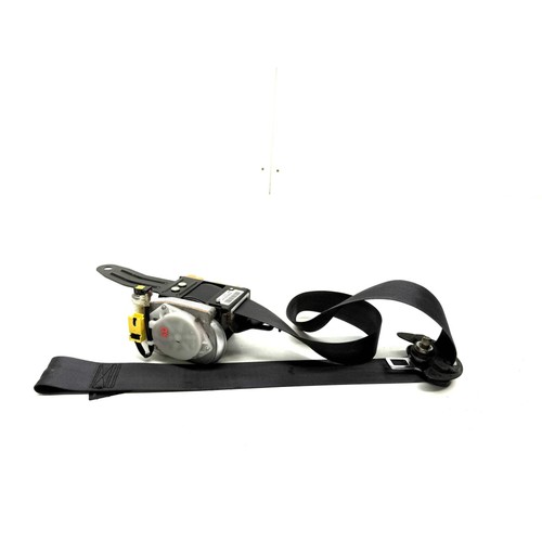 Honda civic seat belt drivers - honda,