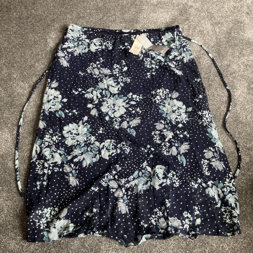 Ladies size long bonmarche - 18,