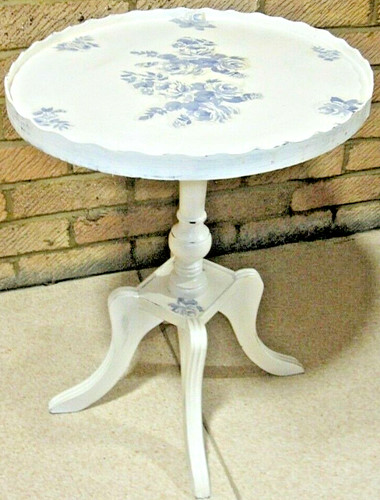 Kitsch victorian oval - kitsch,victorian,, table