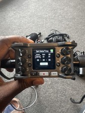 Zoom F6 Field Recorder with