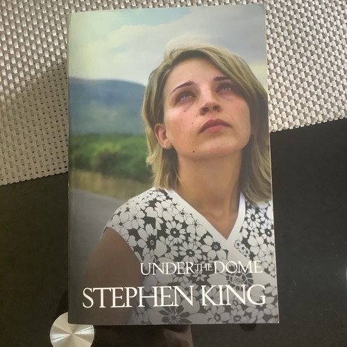 Stephen king under - under, the