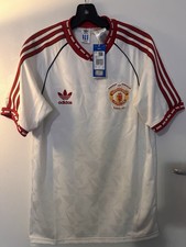 Adidas® Manchester United x