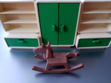 DOLLS HOUSE FURNITURE