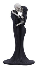 Eternal Kiss Gothic 24cm
