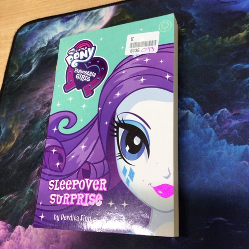 Little pony sleepover - pony, surprise