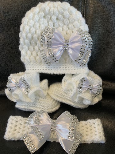 New hand knitted - hand,