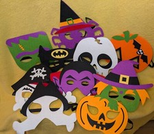 Packs of 10 halloween Masks