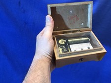 1945 vintage antique key wind - antique,