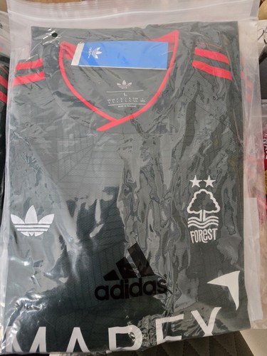 Nottingham forest away shirt - forest,
