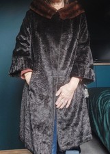 Stunning Vintage Swing Coat With Fur Collar 12/14