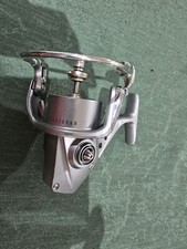 daiwa Saltiga Z4000 BODY ONLY ( BROKEN BAIL.ARM) GEAR FULY FUNCTIONAL)