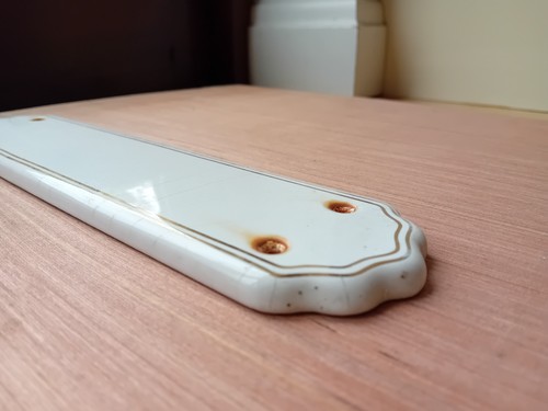 White porcelain door - white, finger