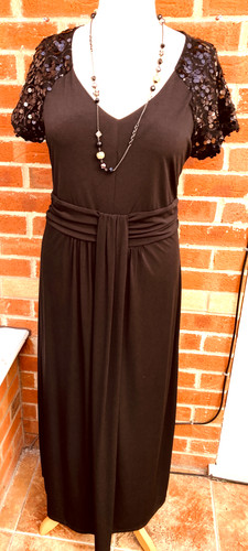 Savoir size black sequins - 18,