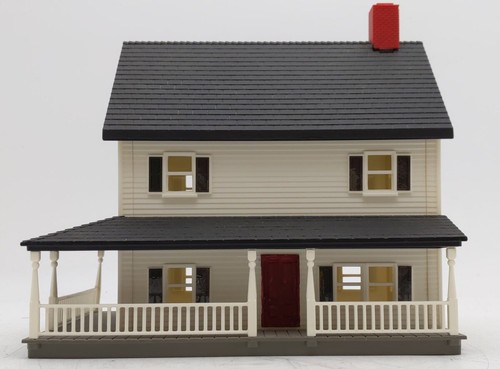 Ertl 4237 scale farm - s,